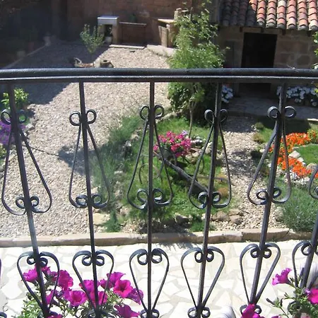 Holiday home La Casa De Lucia Matalbaniega