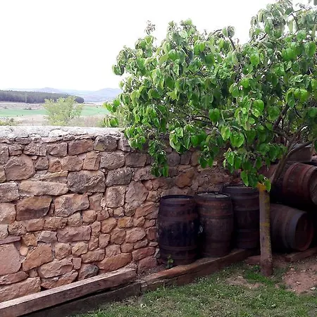 La Casa De Lucia Matalbaniega